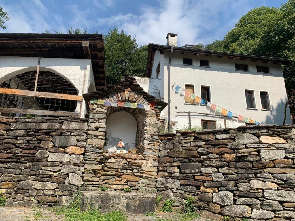 Secret Mountain Retreat Valle Cannobina Orasso Екстериор снимка